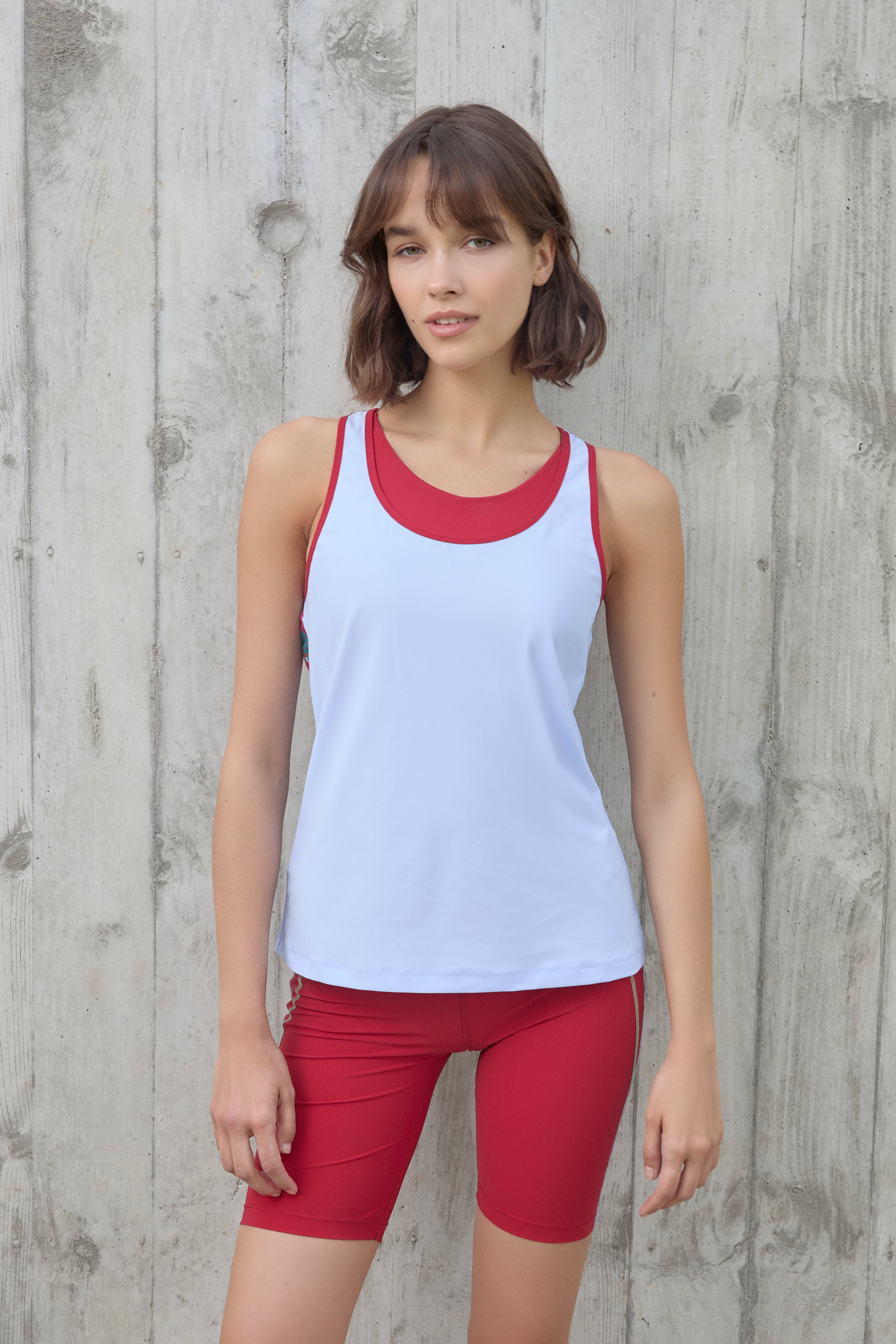 TANK TOP 01